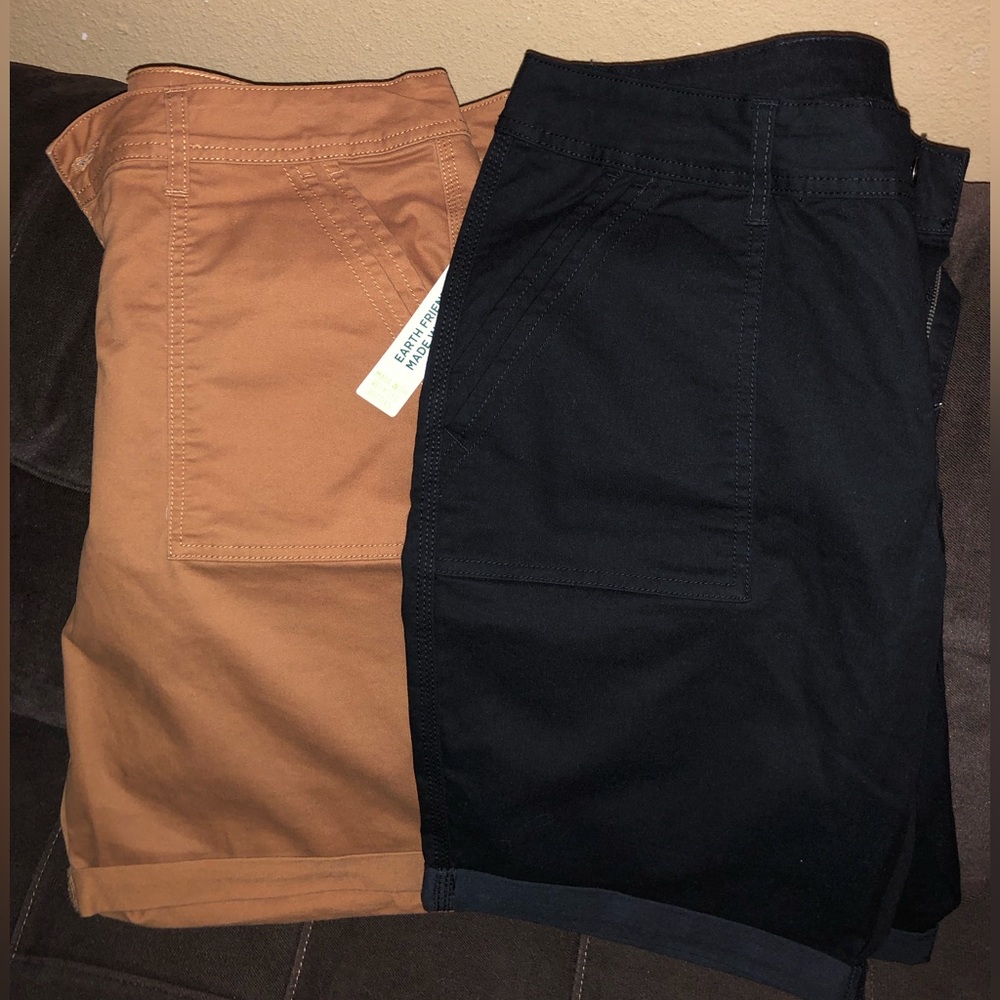 Time and Tru Shorts